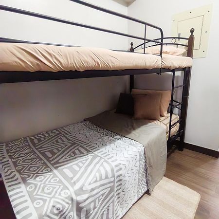La Verti Residences Staycation Manille Extérieur photo